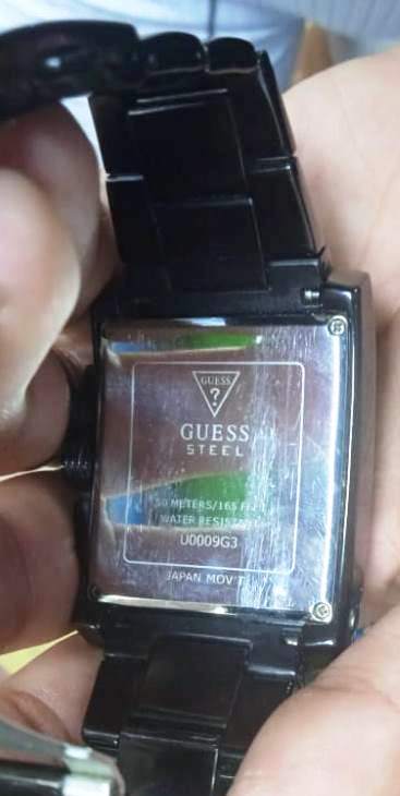 Black Gucci watch